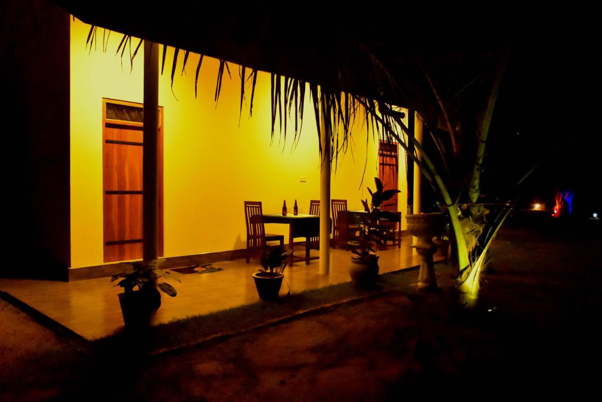 Lake Forest Lodge Udawalawe Εξωτερικό φωτογραφία