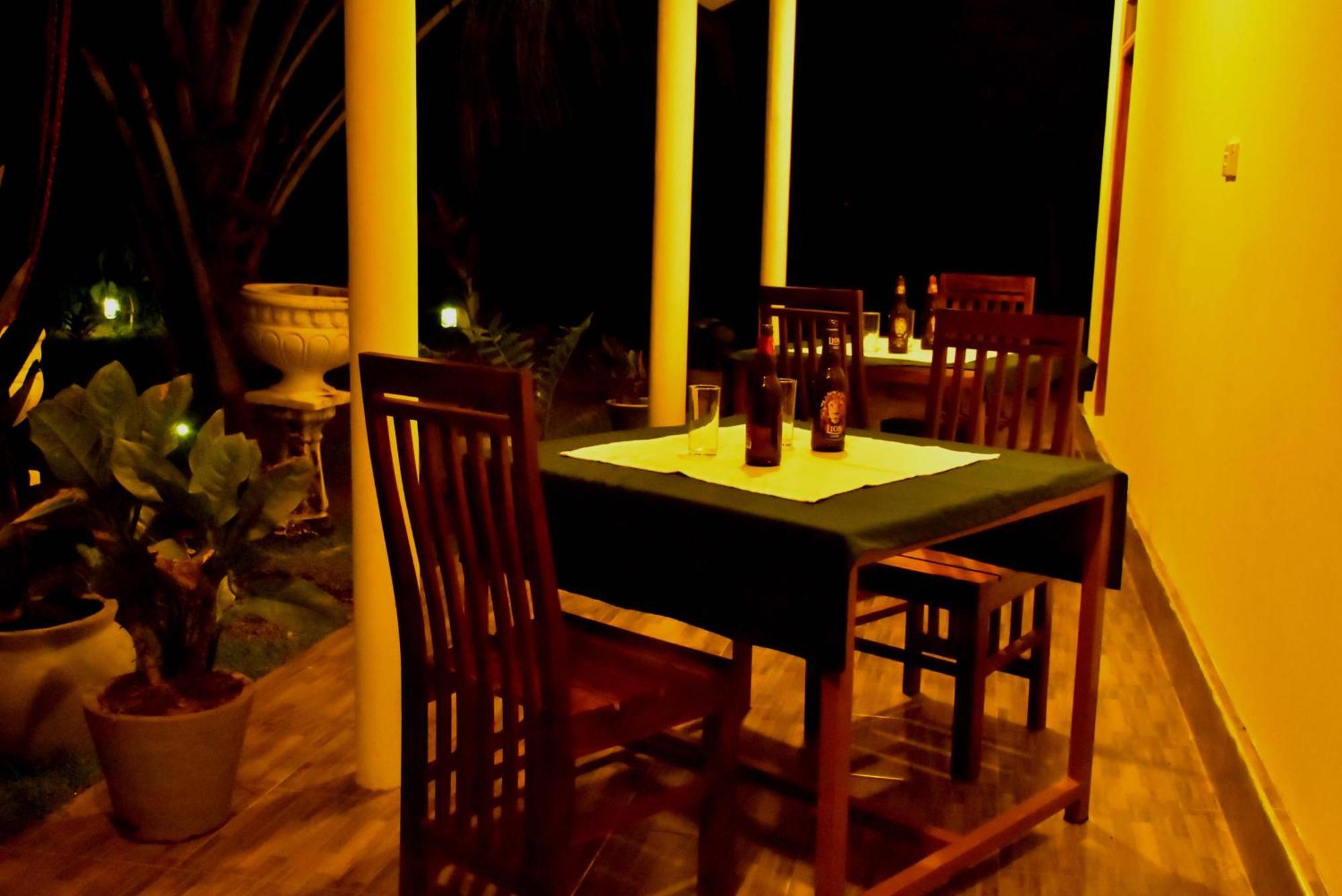 Lake Forest Lodge Udawalawe Εξωτερικό φωτογραφία
